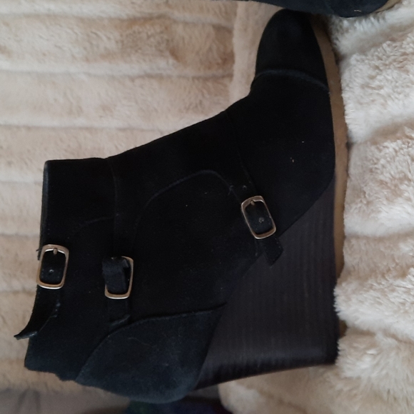 J. Crew suede leather wedge heel booties size 8 - Picture 4 of 4